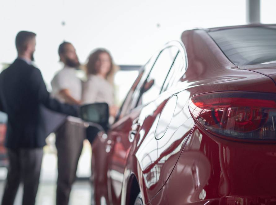 Antes de comprar um carro usado, o que verificar